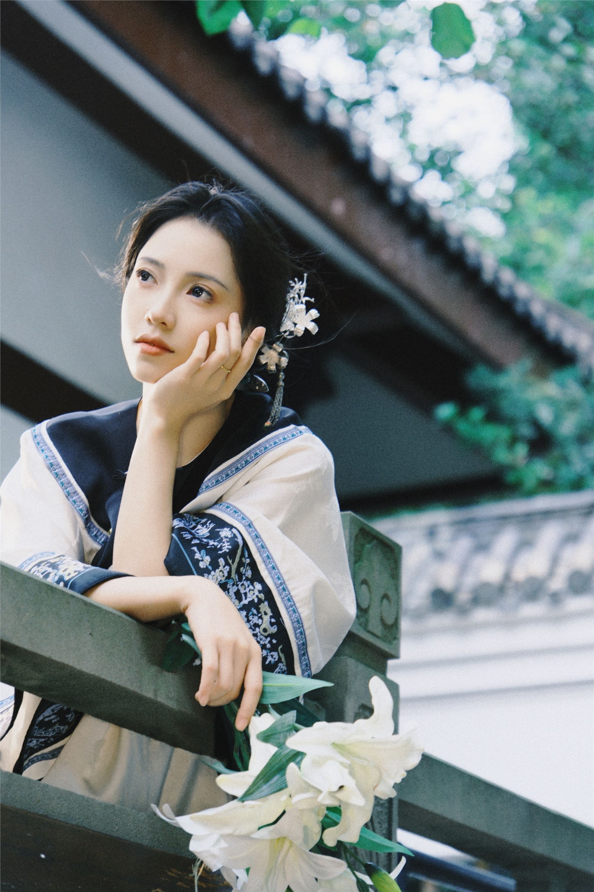 YITUYU艺图语 2025.01.12 锁清秋 珠珠